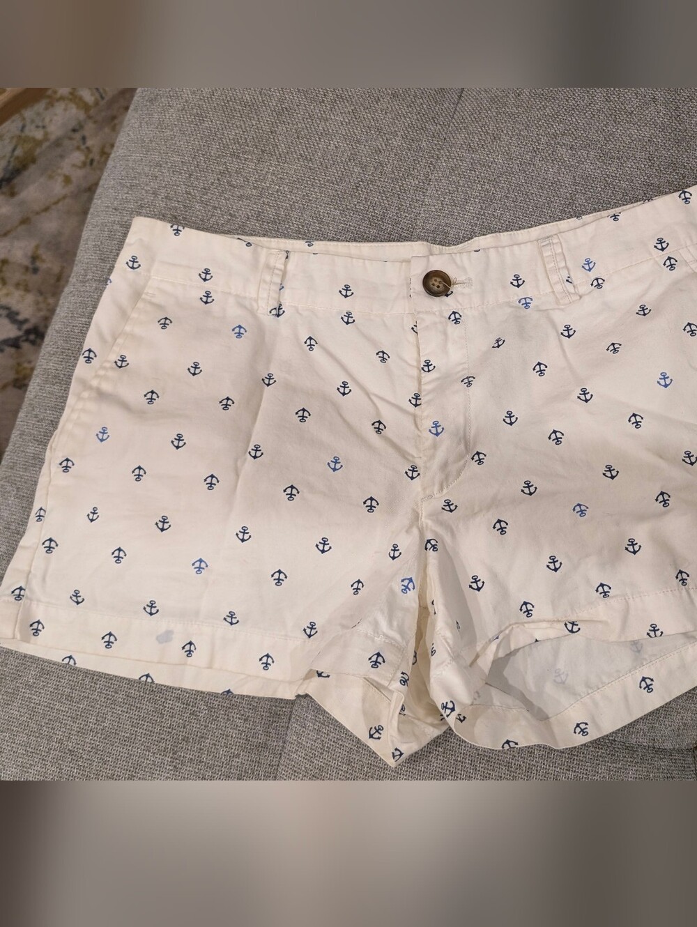 Uniqlo White Anchor-Print Women's Cotton Shorts
